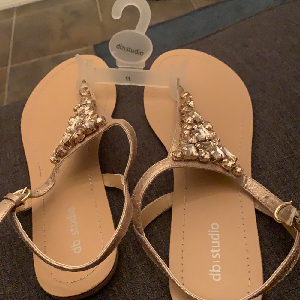 David’s Bridal Rhinestone Sandal Sz 11M